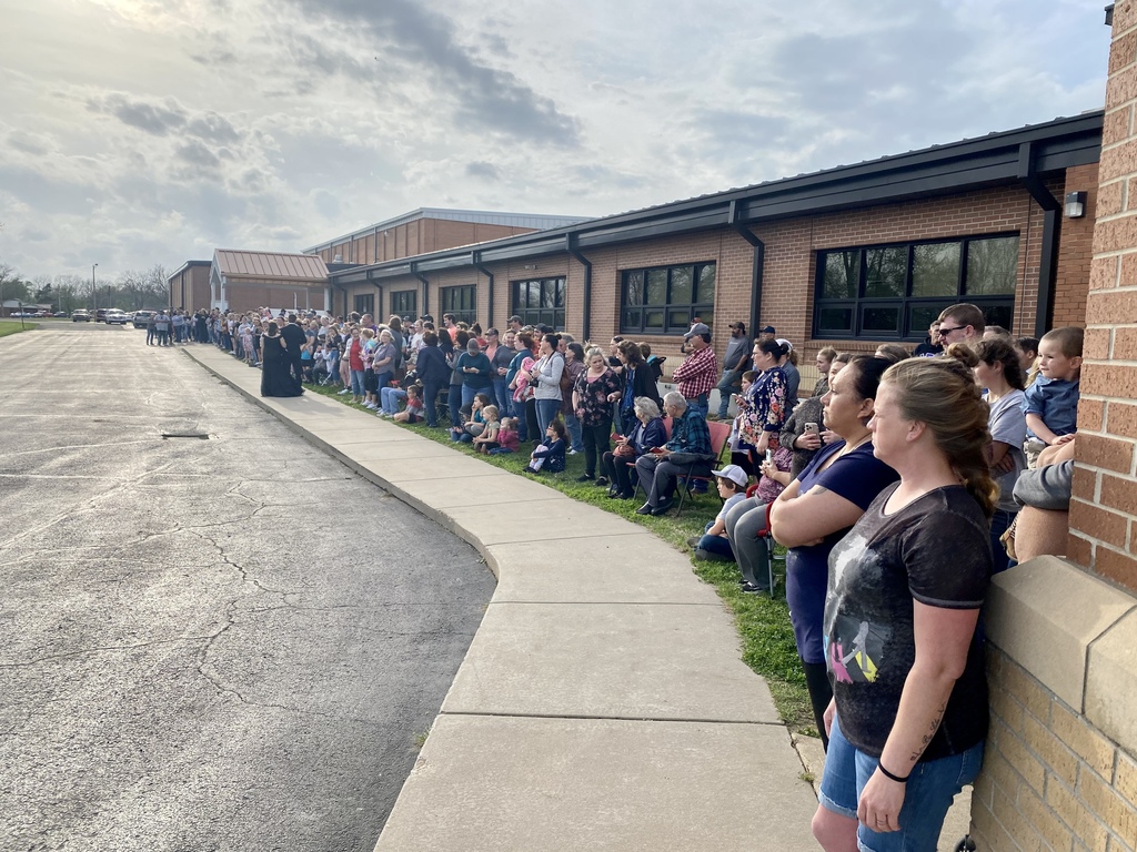 A large crowd gathered at Uniontown High School to watch the 2022 Prom Walk-In